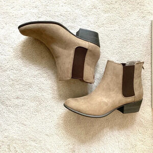 New ESPRIT Tylee boots, 7.5 smokey taupe
